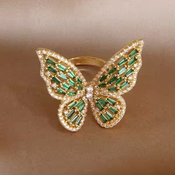Butterfly Green 18K Gold Stainless Steel Waterproof Ring - Picture 3 of 16